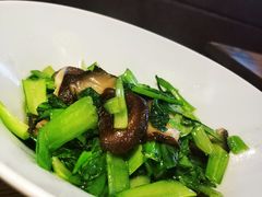 香菇青菜-杭百味·大众精选杭帮菜(西湖音乐喷泉店)