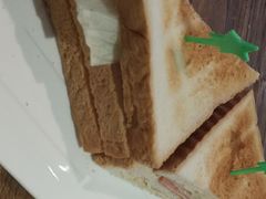 -汽车博物馆主题餐厅