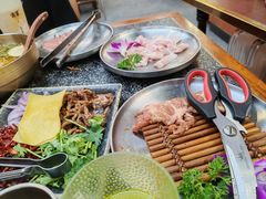 -红泥小火炉·东北泥炉烤肉(天一旗舰店)