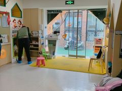 -极橙儿童齿科矫正中心(奥城店)