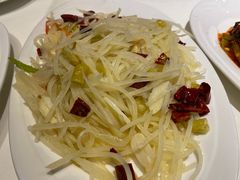 酸辣土豆丝-咪咪川菜(太乙路店)
