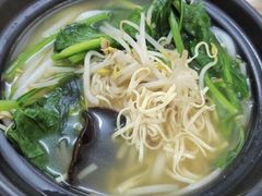 -丽虹云南过桥米线(兴工街店)
