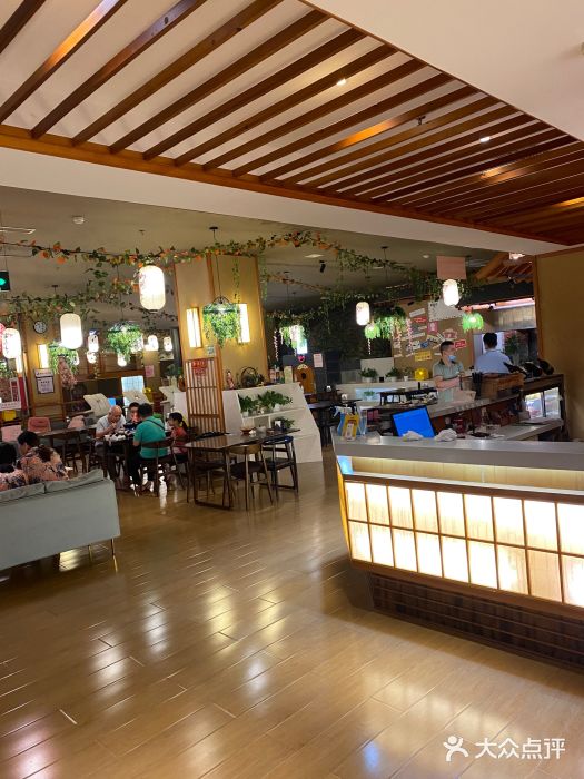 汤泉良子(金源店)图片