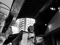 -Double cafe