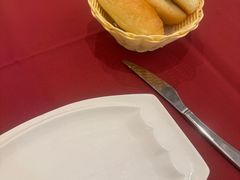-红房子西菜馆(淮海中路店)
