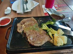 法式肋眼牛排-必胜客(万象城店)