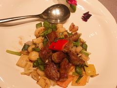 黑椒爆炒雪花牛肉粒-皇朝会.经典传统粤菜(外滩店)