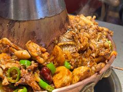 -老佛爷铜炉蛙锅(东门老街店)