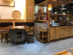 大堂-锅来乐地锅鸡(安亭店)