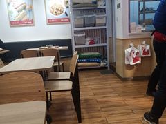 -驴世家驴肉火烧·凉皮·胡辣汤(首经贸店)