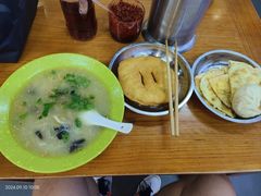 -西工饭庄快餐厅(西工小街店)