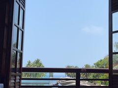 -亚龙湾喜来登·美景台大堂吧