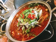 辛牛骨火锅-KCOOKING概念韩餐(世茂52+店)