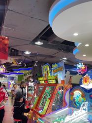 -菲菲羊乐园(临平银泰城店)