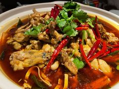 黄焖牛蛙煲-马头巷·隐庐居·红油大虾(园区店)