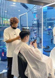 -厘里·salon