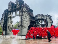 -墨江北回归线标志园