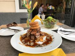 -Casa Nova