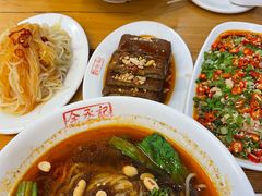 -余丞记川渝面馆(云峰店)