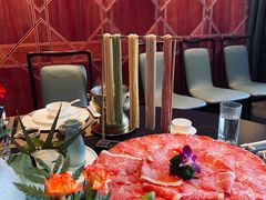 -鼎泰亨·海鲜牛肉餐厅(滨江店)