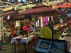 -刘姐啤酒鱼民族演艺餐厅(西街总店)