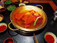 -王婆乔鲜鱼自助火锅(蜀汉路店)