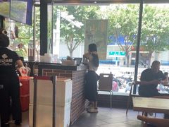 -裕记烧腊连锁餐饮(国商分店)