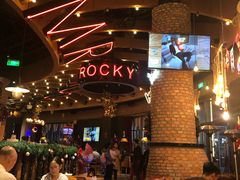 大堂-MR.ROCKY洛奇先生RESTAURANT&BAR(宝安壹方城店)