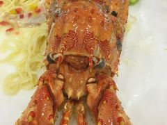 -顺峰渔港中国人的餐厅