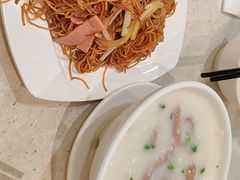 -香港新发烧腊茶餐厅(水围店)