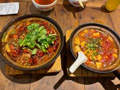 -有红鸡毛店·砂锅菜(抚琴夜市店)