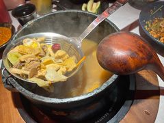 -芸山季·云南野生菌火锅(人民广场来福士店)
