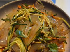 -八府香鸭·啫啫煲(华山路店)