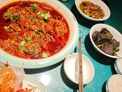 -呷湘厨·鱼汤捞饭·剁椒鱼头·辣椒炒肉(国家会展中心店)