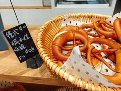 -沁屋面包店(人民东路店)