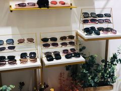 -肆兮眼镜·蔡司·徕卡战略合作店(大坪店)