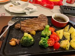 -必胜客(经开万达店)