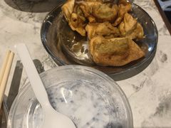 香煎菜肉馄饨-鲜得来排骨年糕(即墨路店)