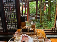 -香麒园·过桥米线·南湖雅宴