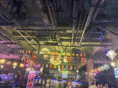 -西街夜油条·麻团包乌饭