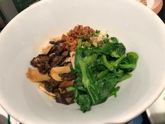 -一坐一忘云南菜(嘉里中心店)