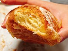 黄金流奶羊角包-麦田工坊(月湖店)