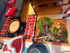 -老牌坊云南鱼豆花火锅(哈西万达店)