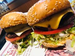 -The Habit Burger Grill 哈比特汉堡(复兴soho店)