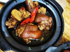 猪脚板栗煲-聪辉同安老美食饭店(大元路店)