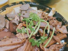 -官塘陈记鱼生·潮汕砂锅粥·牛肉火锅(潮枫路总店)
