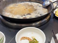 -俏媳妇火锅(宽窄巷子店)