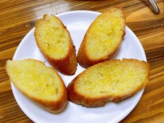 蒜香烤面包-披萨大叔(上海路店)