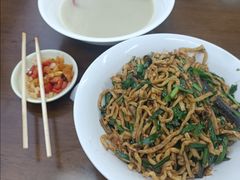 -三百碗宝应长鱼面(板仓街店)