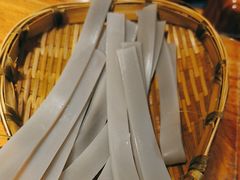 -城墙拐拐火锅(三峡广场黑金冠店)